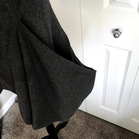 JNBY Wool Fashion Vest (S) - Picture 4 of 8